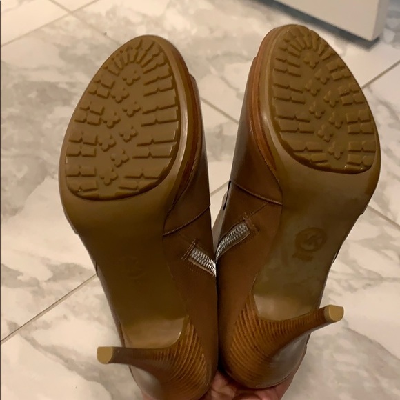 Michael Kors booties - Picture 4 of 4